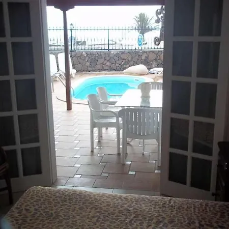 Puerto Del Carmen Sleeps 6 Pool Wifi * Puerto del Carmen (Lanzarote)