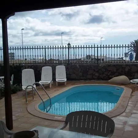 Puerto Del Carmen Sleeps 6 Pool Wifi Vila Puerto del Carmen (Lanzarote)