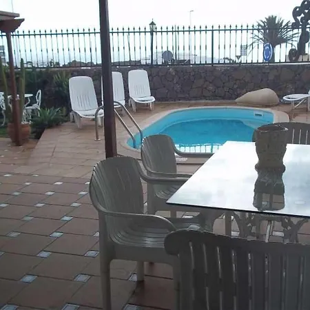Vila Puerto Del Carmen Sleeps 6 Pool Wifi