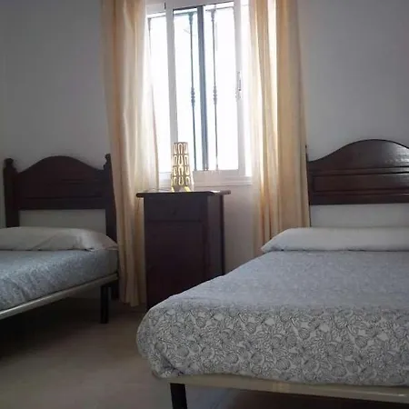 Villa Puerto Del Carmen Sleeps 6 Pool Wifi *